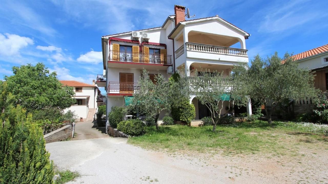 Apartments And Rooms Jelka Malinska Zewnętrze zdjęcie